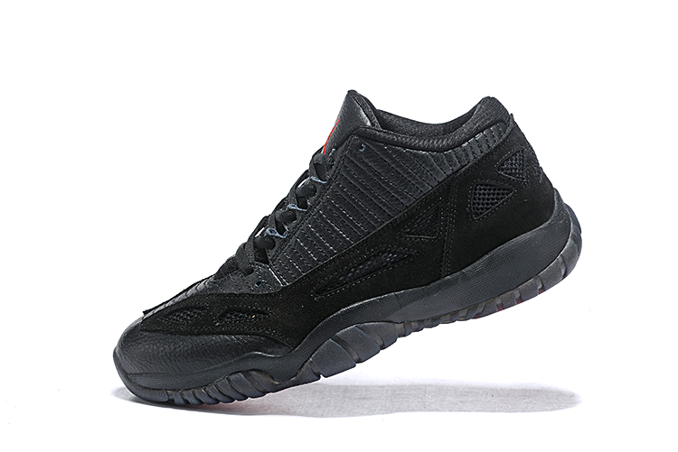 2019 Jordan 11 Low IE Highlighter All Black